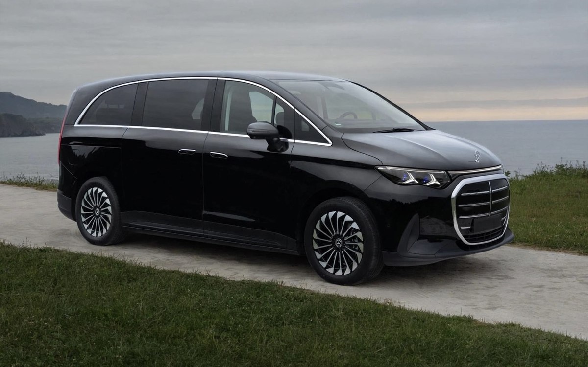 Black Mercedes V-Class 7 seats, Velour XL class vehicle